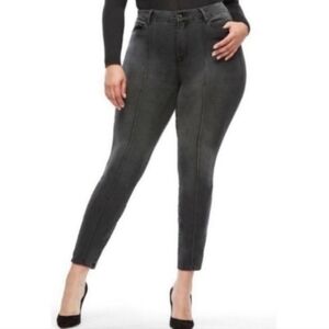 Good american Good Legs pintuck skinny jeans size 20